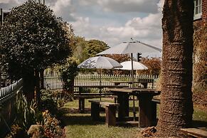 The Old Orleton Inn