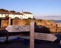 Pier House
