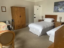 Highland Moors Guest House