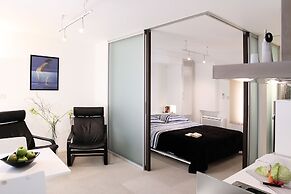 MirÓ Studio Apartments