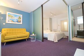 MirÓ Studio Apartments