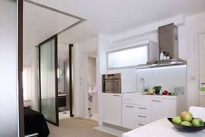 MirÓ Studio Apartments
