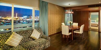 Al Falaj Hotel