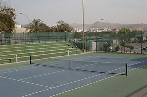 Al Falaj Hotel