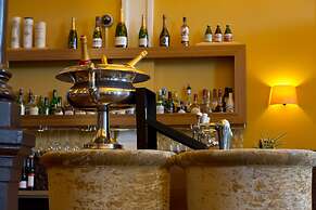 Suite Hotel Pincoffs Rotterdam
