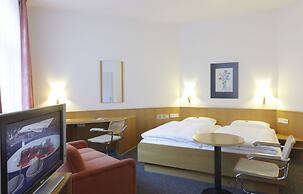 Hotel Berliner Hof by Coffee Fellows Hotels