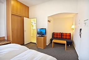 Hotel Berliner Hof by Coffee Fellows Hotels