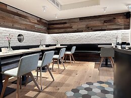 Hotel Berliner Hof by Coffee Fellows Hotels