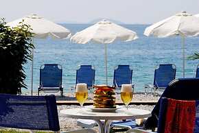 Comer Kinetta Beach