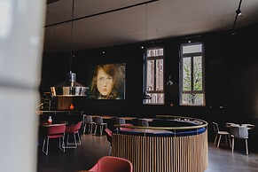 Factory Hotel