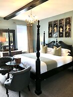 Bridge House Hotel