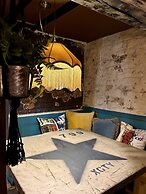 Bridge House Hotel