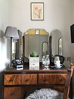 Bridge House Hotel
