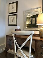 Bridge House Hotel