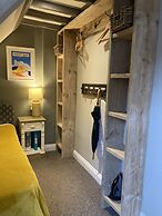 Bridge House Hotel