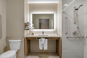 Best Western Plus Dartmouth Hotel & Suites