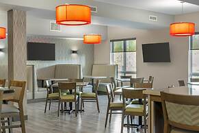 Best Western Plus Dartmouth Hotel & Suites