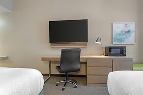 Best Western Plus Dartmouth Hotel & Suites