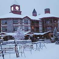 Polaris Lodge