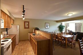 Polaris Lodge