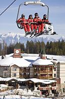 Polaris Lodge