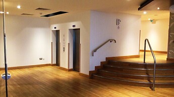 Holiday Inn Express London-Epsom Downs by IHG