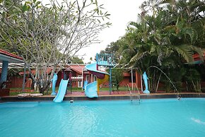 Saj Earth Resort