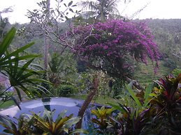 Taman Bebek Resort & Spa