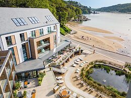 Harbour Beach Club & Hotel