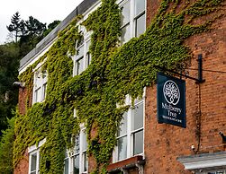 The Mount Pleasant Hotel