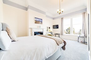 The Mount Pleasant Hotel