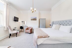 The Mount Pleasant Hotel