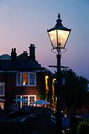 The Mount Pleasant Hotel