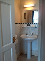Meare Manor