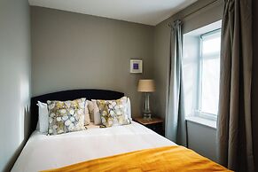 Bampton Townhouse
