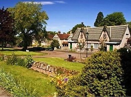 Alnwick Lodge