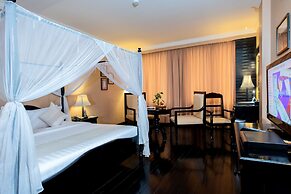 Pacific Hotel & Spa