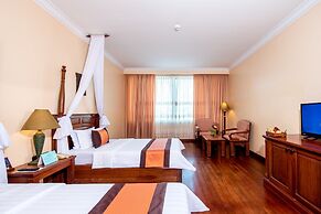 Pacific Hotel & Spa
