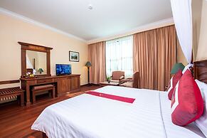 Pacific Hotel & Spa
