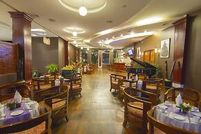 Pacific Hotel & Spa