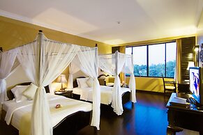 Pacific Hotel & Spa