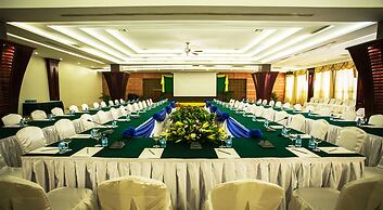 Pacific Hotel & Spa