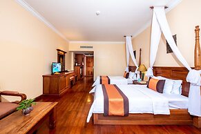 Pacific Hotel & Spa