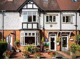 Ashgrove House