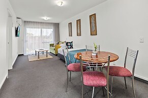 Greens Motel