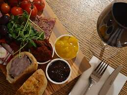 The Black Bull Inn