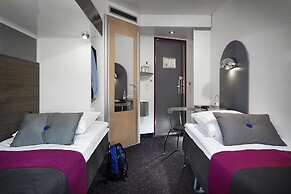 CABINN Express Hotel