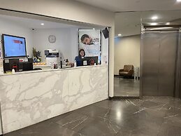 APX World Square