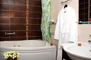 Guru Hotel