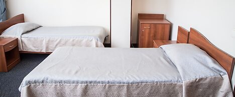 Guru Hotel